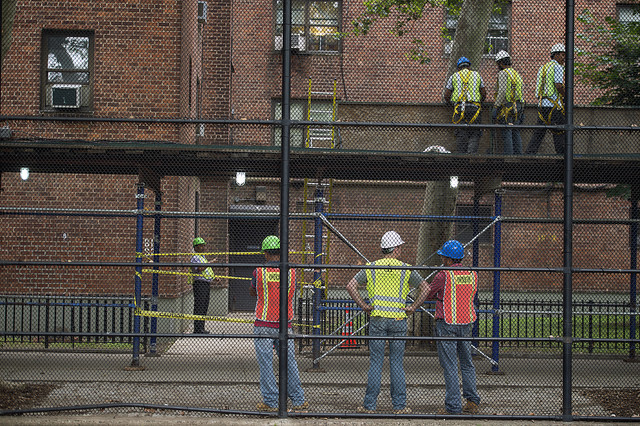workers nycha scaffolding