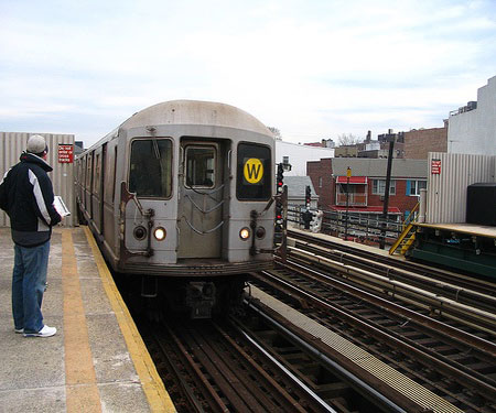 w line, subway, metropolitan transportation authority