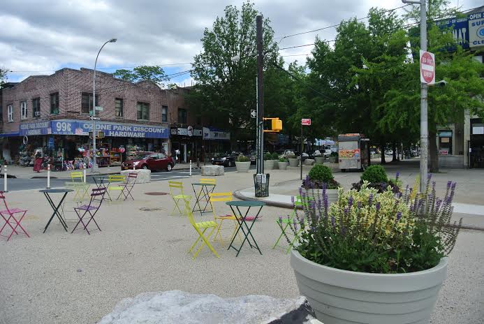 Liberty Ave Plaza