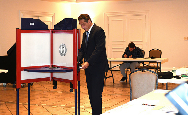 Andrew Cuomo voting
