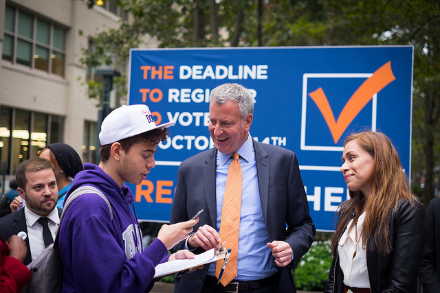 de blasio voter registration