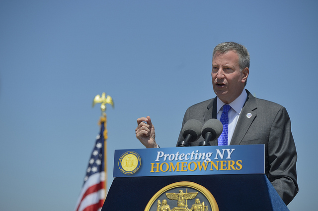 de blasio homeowners sign sandy