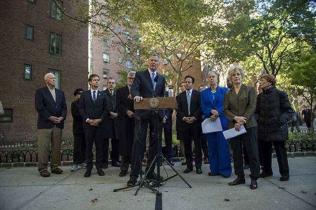 de blasio stuyvesant town