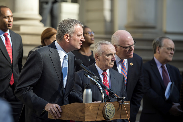 de blasio bratton nov 9