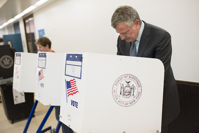 de Blasio voting