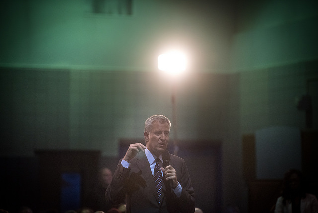 de blasio spotlight town hall