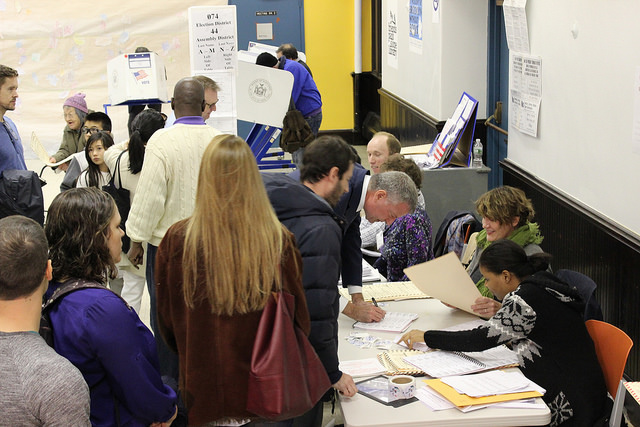 de Blasio voting