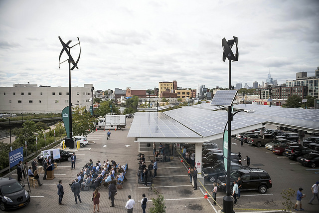 solar panels de Blasio energy