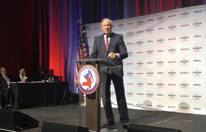 george pataki at podium gop