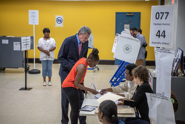 de blasio voting election day