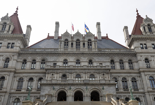 govcuomo flag albanycap