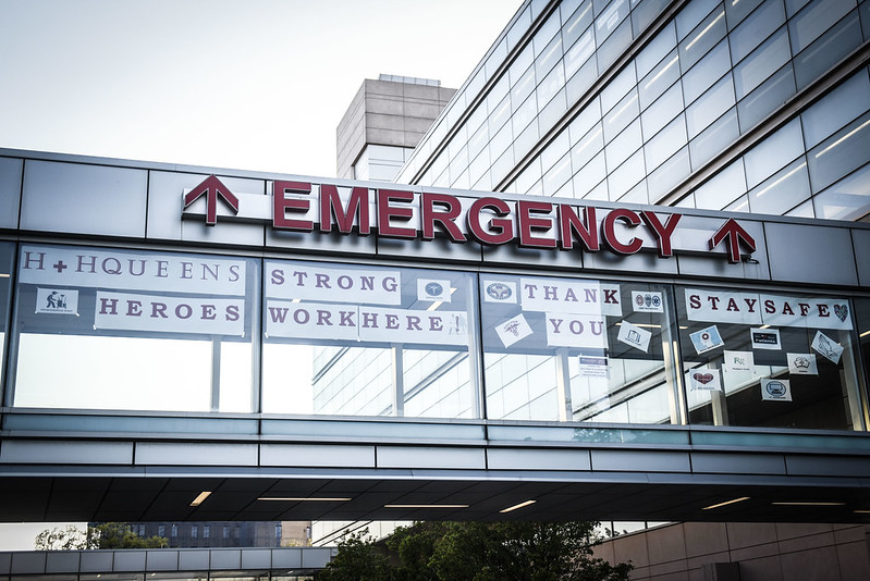 hospital health care emergency room sign