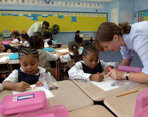 teacher students pink pencil cases